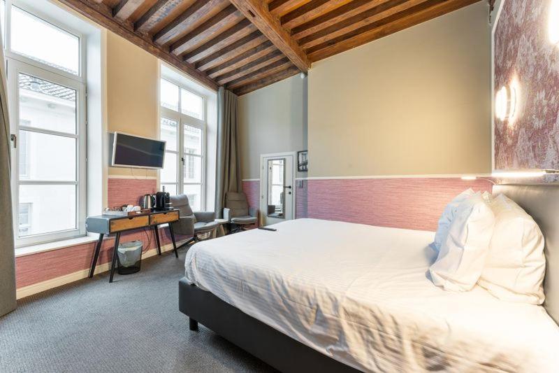 Hotel Karel De Stoute